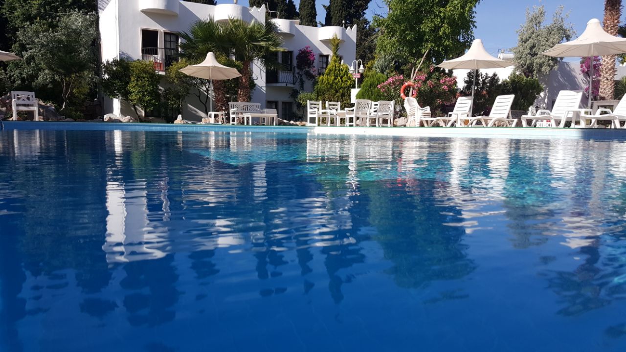 Safir Hotel Bitez Exterior foto