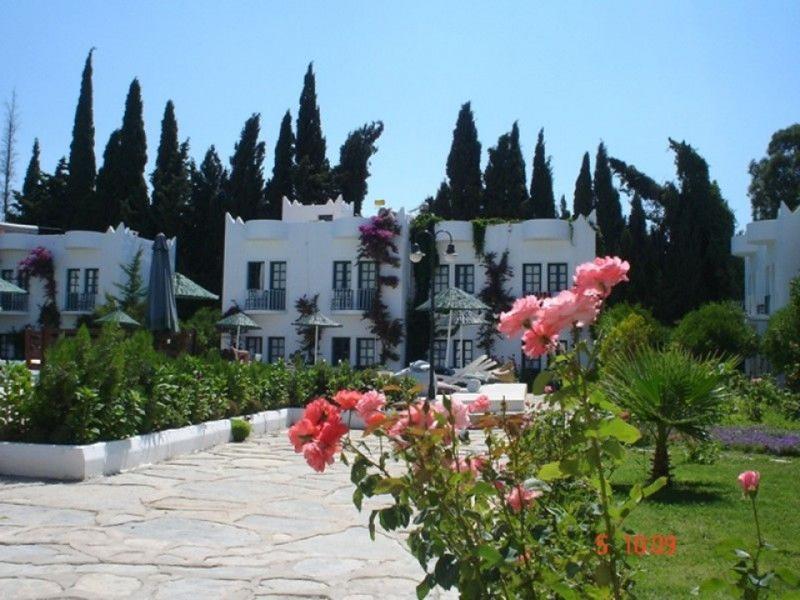 Safir Hotel Bitez Exterior foto